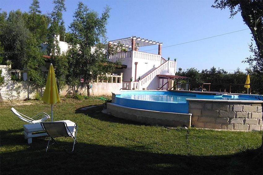 esterni della casa vacanze masseria lapica